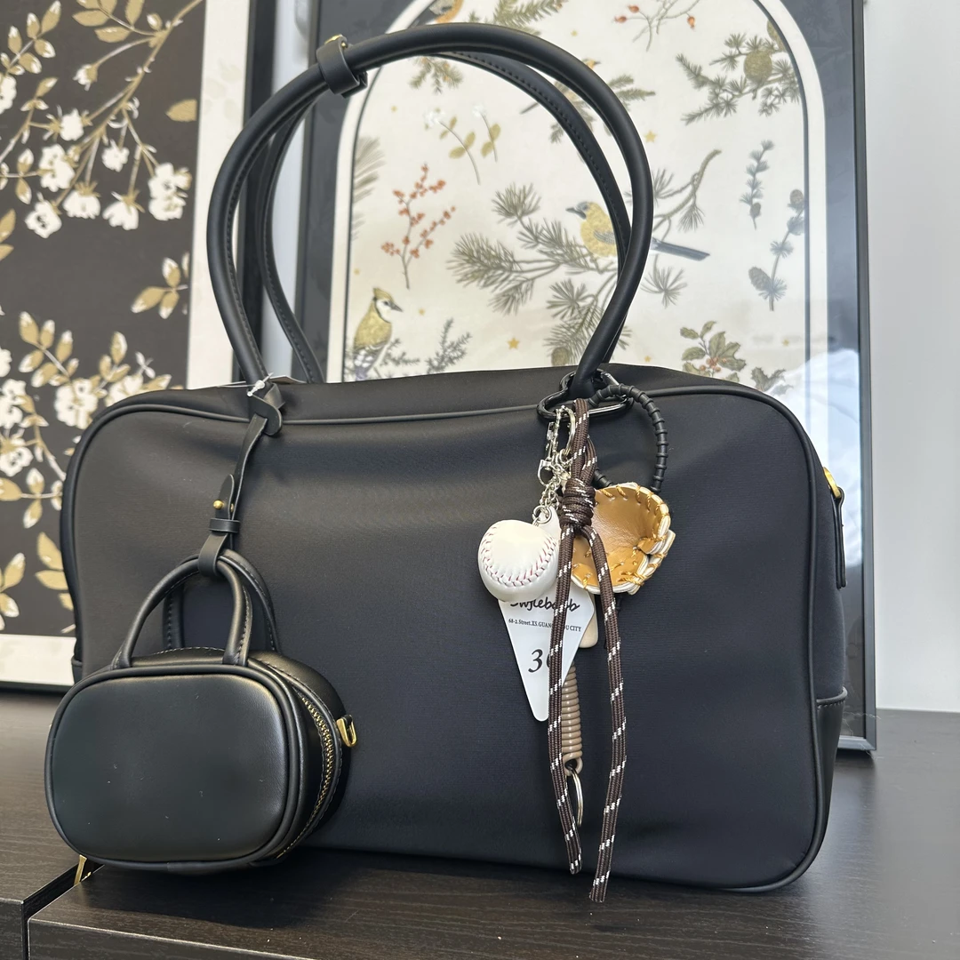 孤品，2025新款爆款包包饰品，包挂