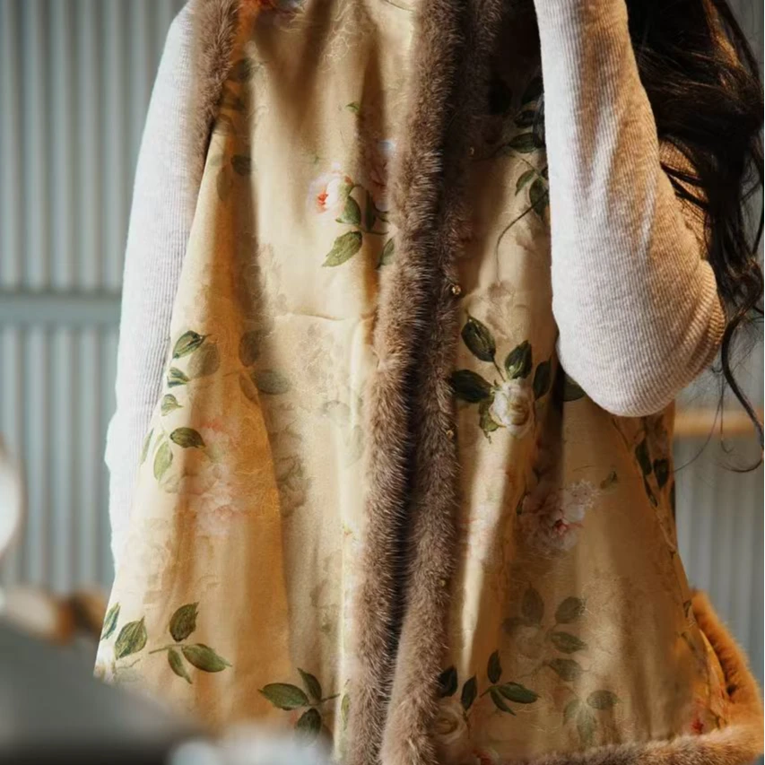 新中式棉小马甲中国风网红保暖秋冬黄色古风系列加厚加绒时尚