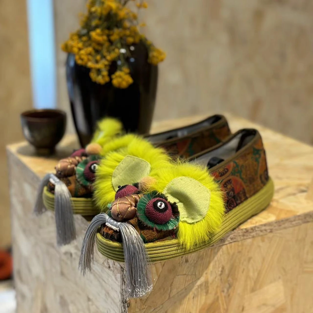 发财虎。原创国风重工虎头手纳千层底布鞋低帮舒适休闲包头汉服鞋