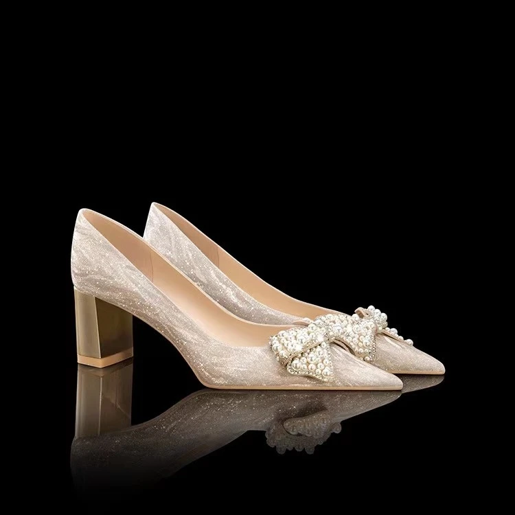 婚宴鞋金色订婚鞋秀禾婚纱两穿蝴蝶结粗跟高跟鞋不累脚伴娘鞋百搭