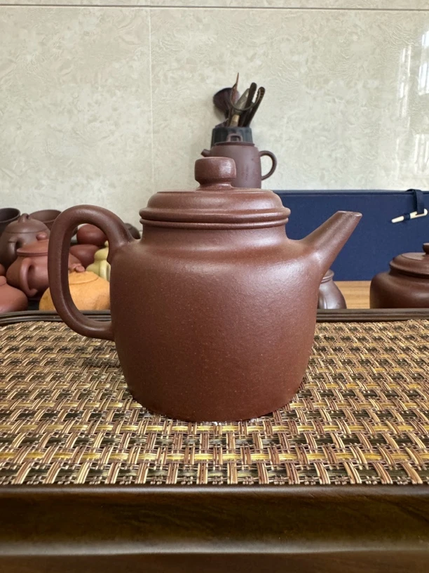 全手订制圆形光器紫砂壶专拍链接