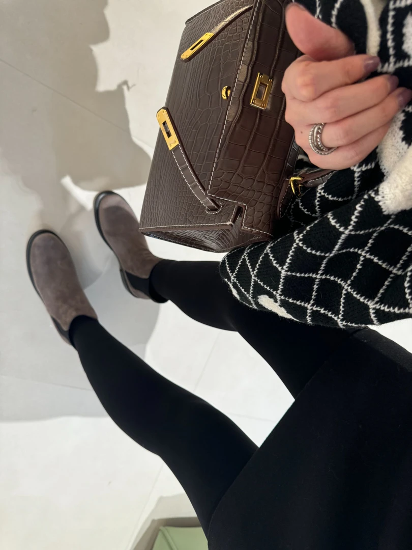 【赫尔】新款时尚小牛皮烟筒靴中跟方头切尔西靴 GX022