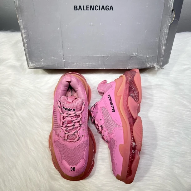 99新 Balenciaga/巴黎世家 Triple S 老爹鞋 38码 公价8.2k g014