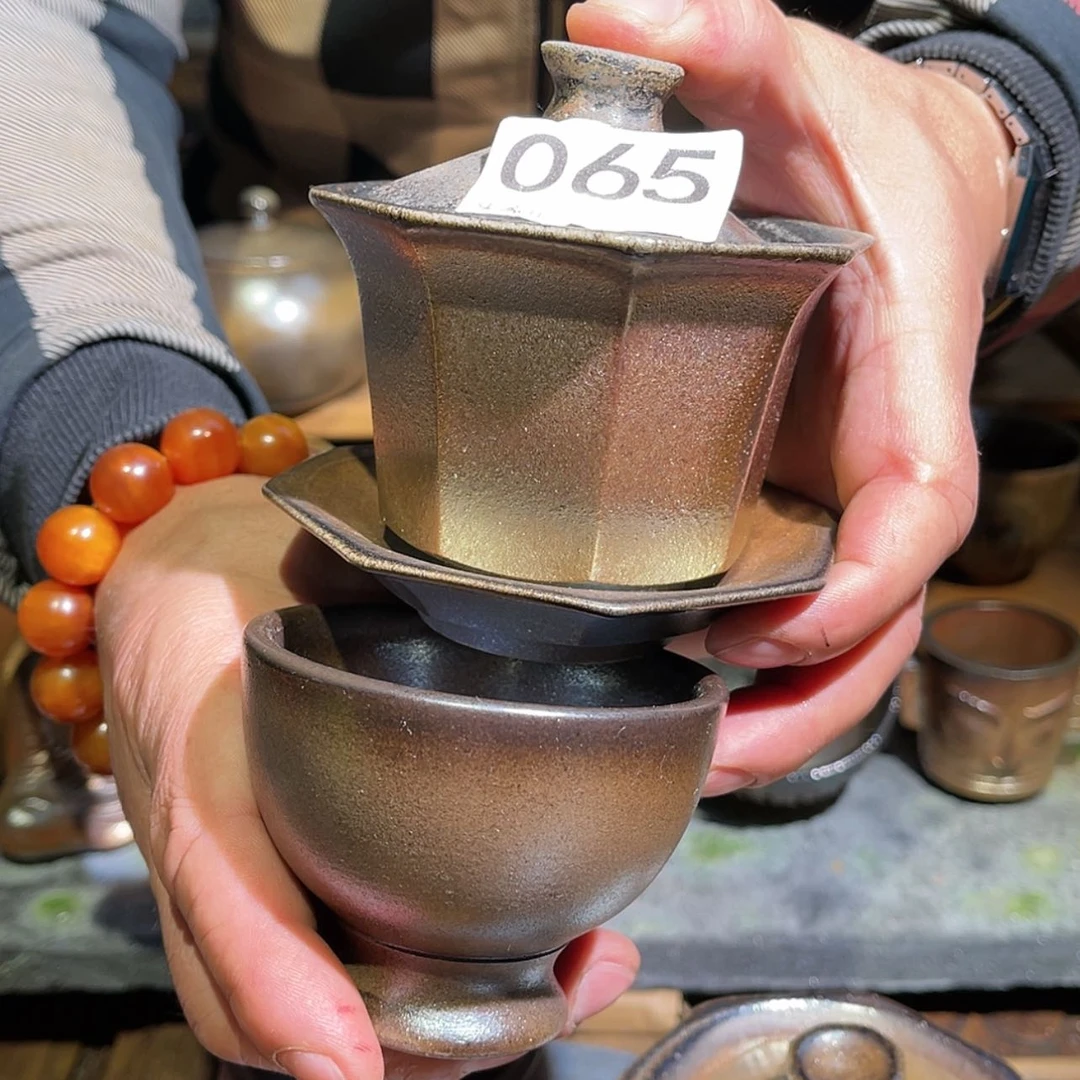 【闪购商品】陶瓷杯巴*