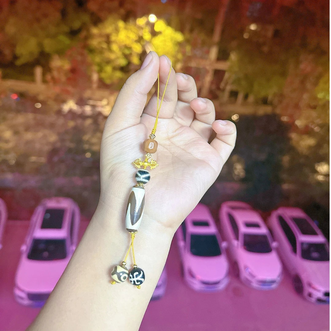 【莹莹专属】天然珠宝虎牙挂件M2699