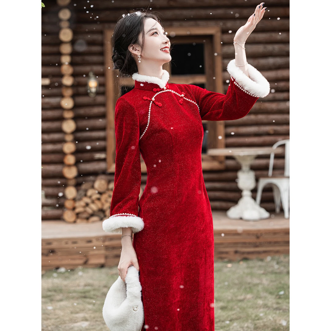 中国风红色复古旗袍2025冬季新款中长款加厚日常年轻款过年拜年服