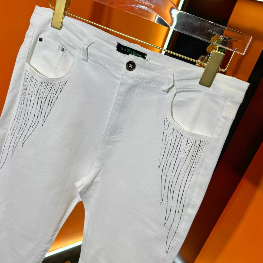 男士经典秋冬新款重工艺时尚修身弹力百搭男士潮流牛仔裤