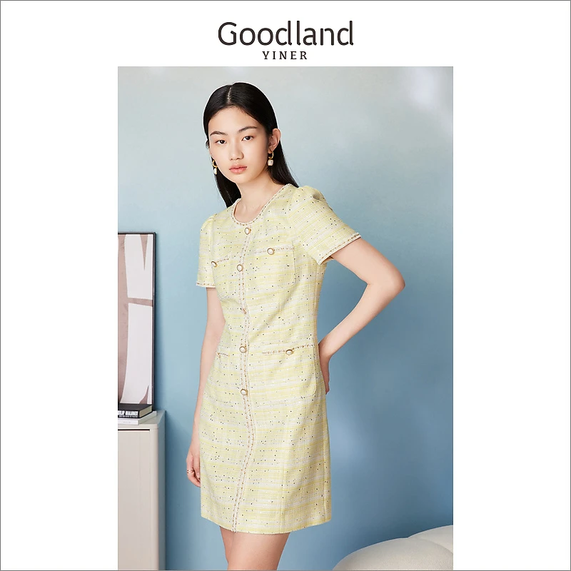 【小香风】Goodland美地女装夏季尤莱特贝色饰扣亮片收腰连衣裙