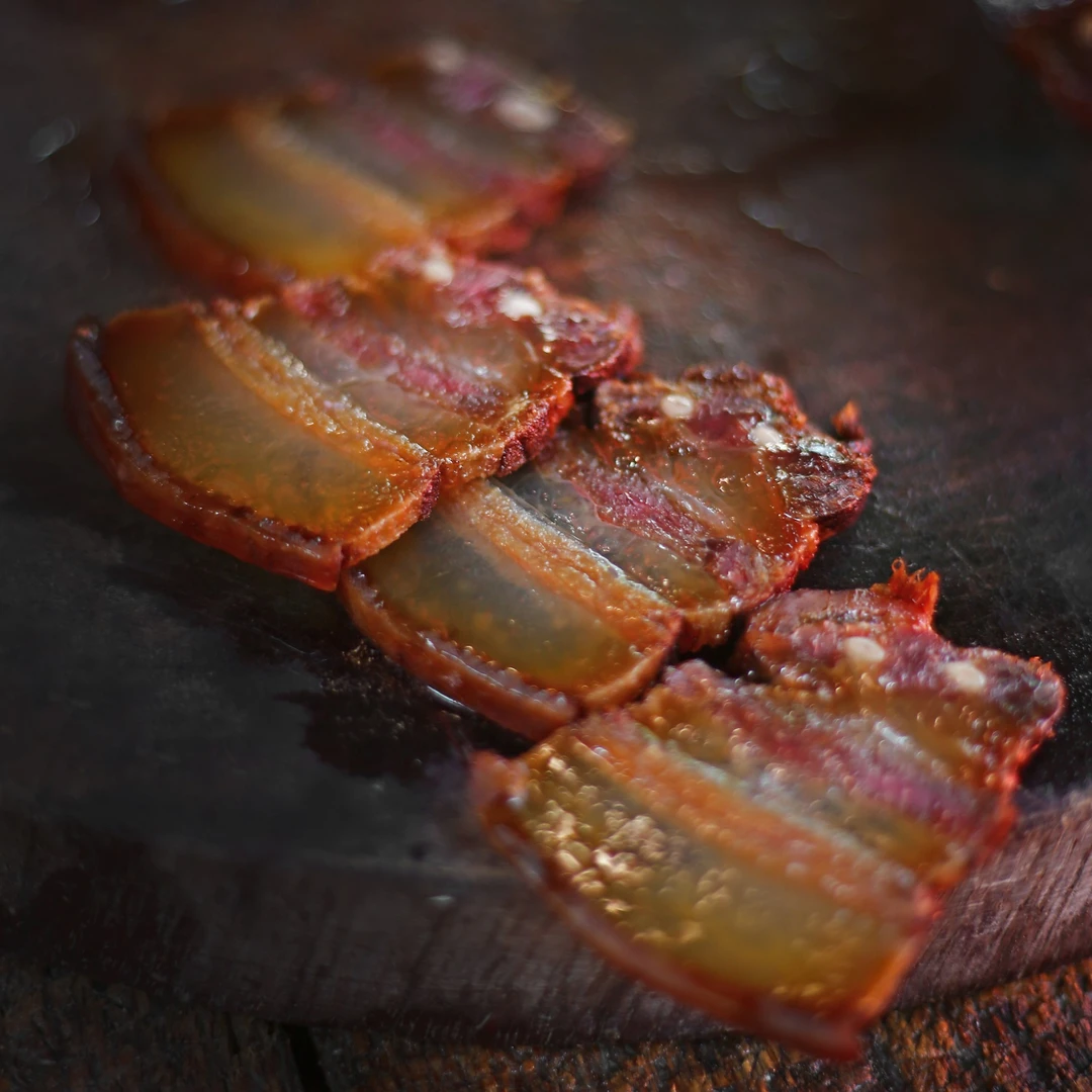 【湘西至仁膳】 现称 湘西正宗传统腌制柴火烟熏五花腊肉 土猪腊肉