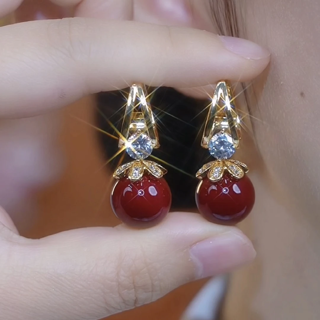 铜合金合成锆石耳饰 【红红火火】经典安可拉红仿珍珠气质百搭耳环