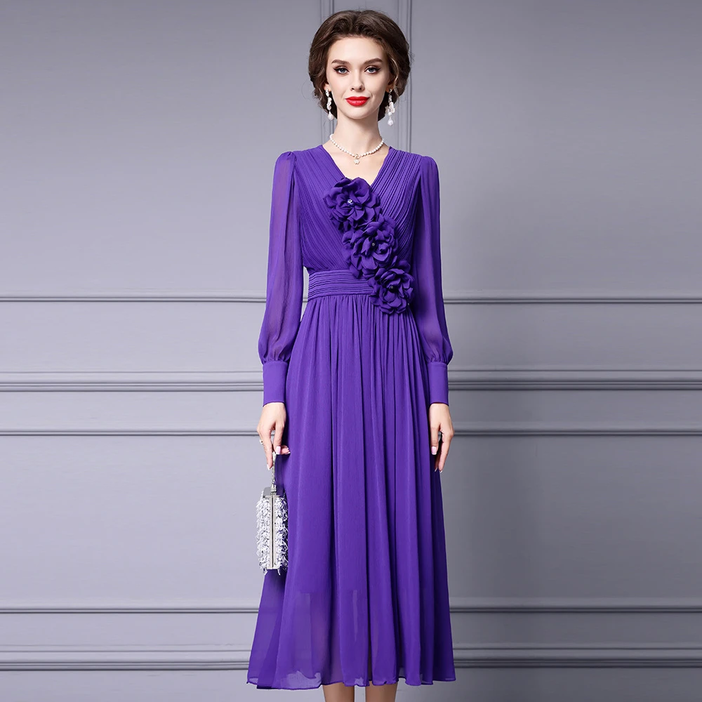 枝荔小众不撞款连衣裙2025秋季新款紫色长袖立体花朵压褶长款裙子