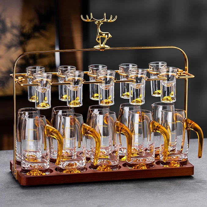 高档玻璃酒杯金山白酒杯套装轻奢家用分酒器水晶玻璃酒具子弹杯