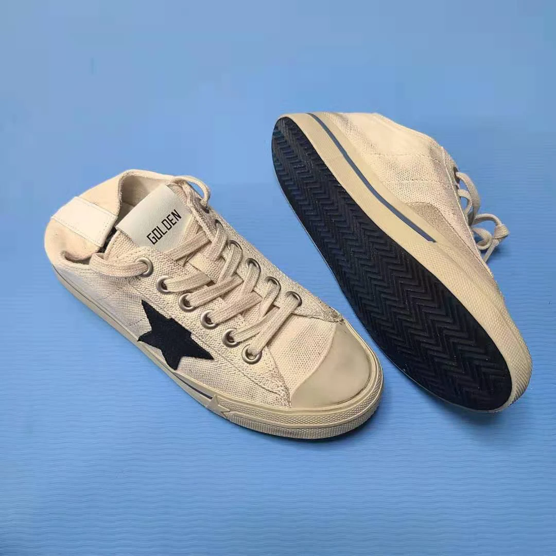 低帮潮流运动休闲舒适潮鞋平底时尚板鞋胶粘夏季帆布鞋女星星