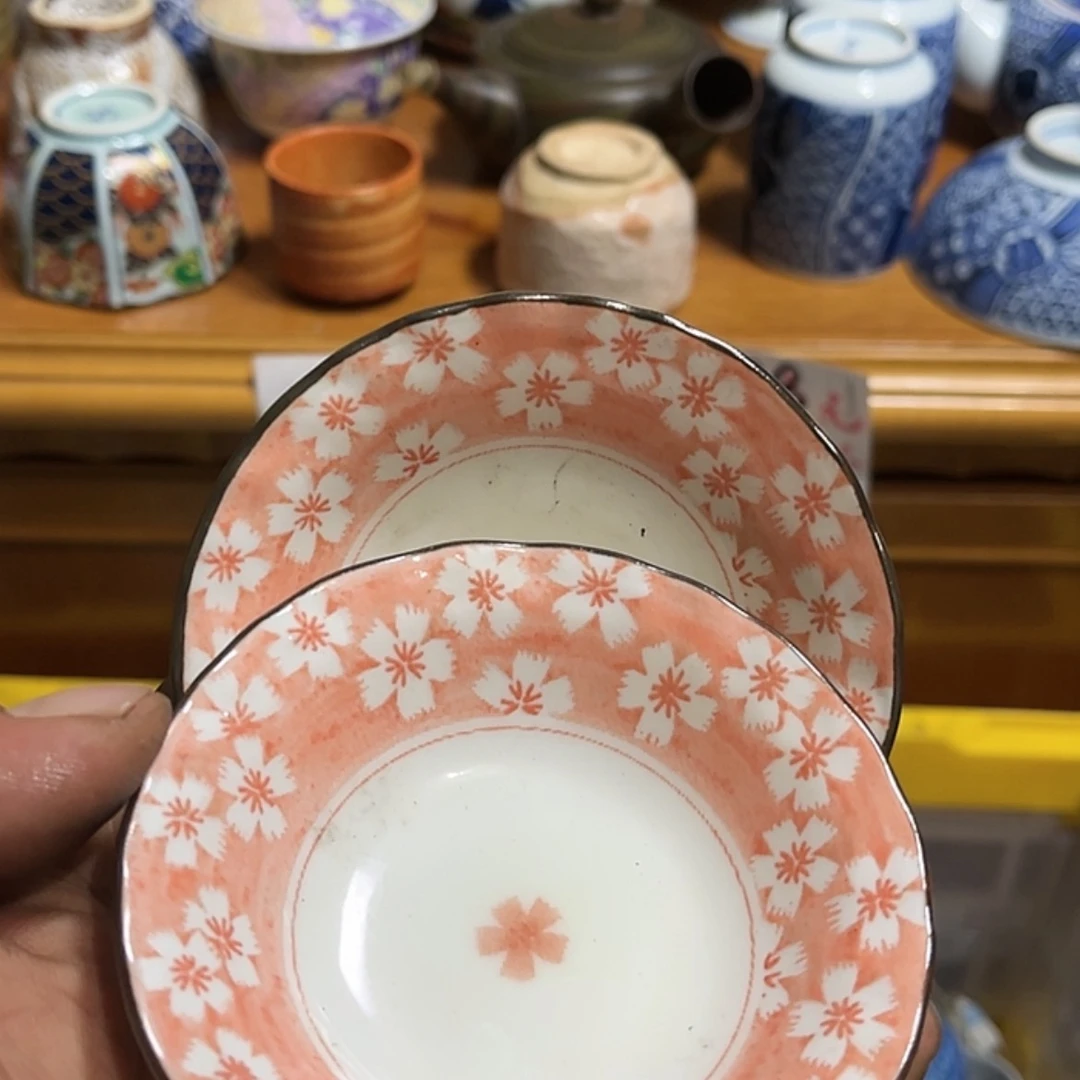 【闪购商品】精美舶来瓷器钮***兰