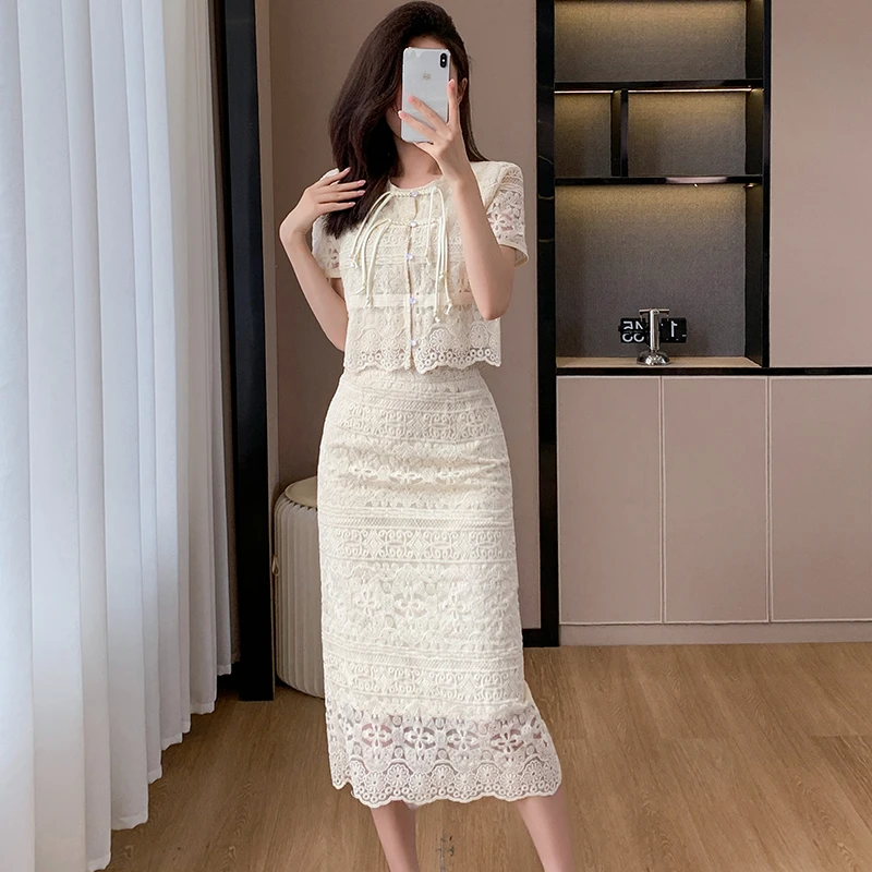 2024新中式国风轻奢高级感盘扣刺绣上衣+半身裙夏季时尚两件套夏