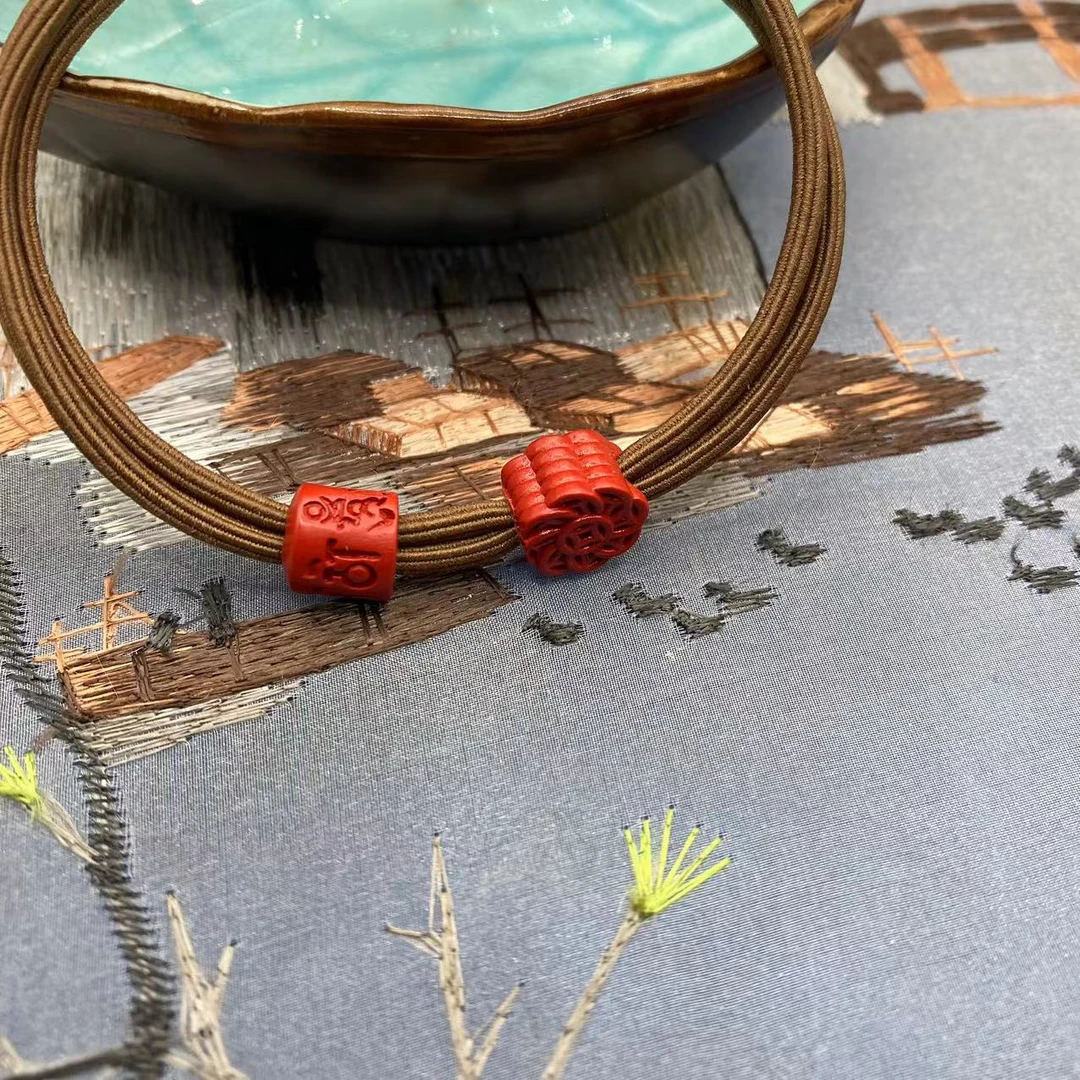 含辰砂工艺品高含量朱砂红砂设计款花花头绳