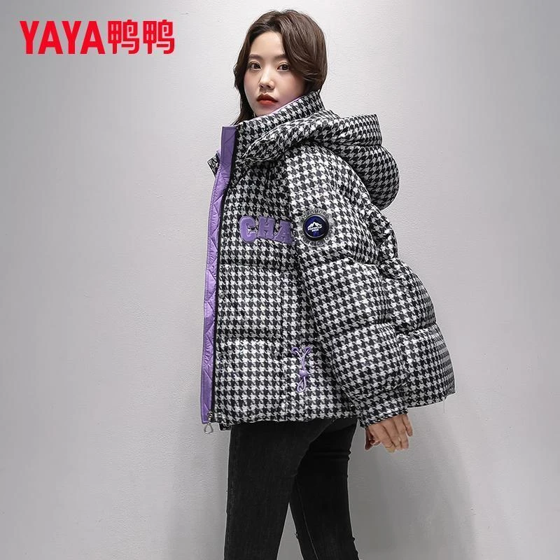 YAYA/鸭鸭羽绒服女冬2022年新款潮牌小个子时尚格子印花休闲外套