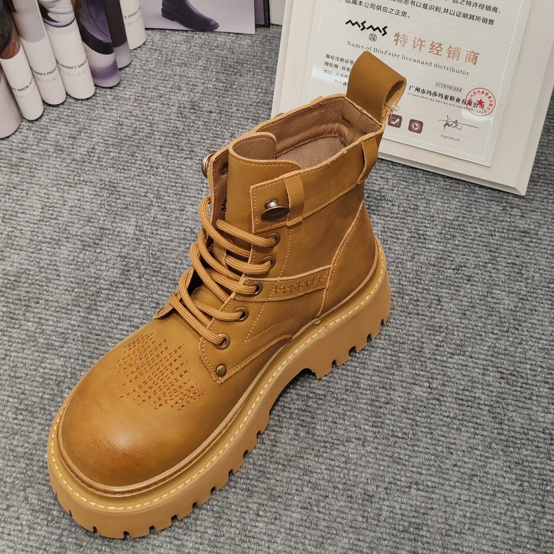 971-8玛莎玛索2024秋季新款时尚洋气马丁靴圆头厚底纯皮大黄蜂