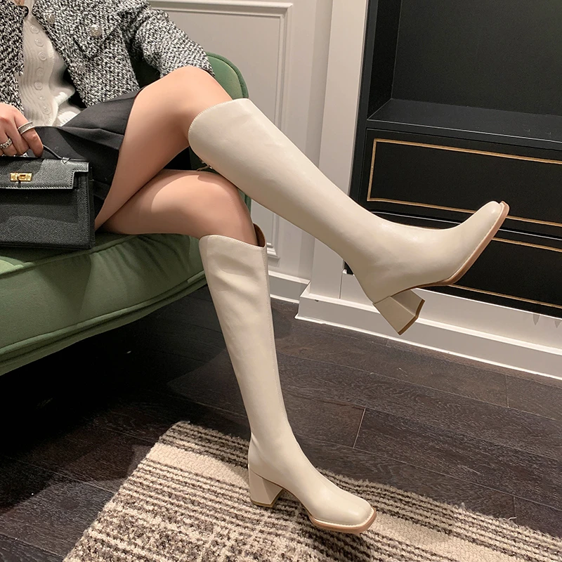 白色长靴女秋冬季长筒靴骑士小个子粗跟高筒靴瘦瘦靴真皮不过膝