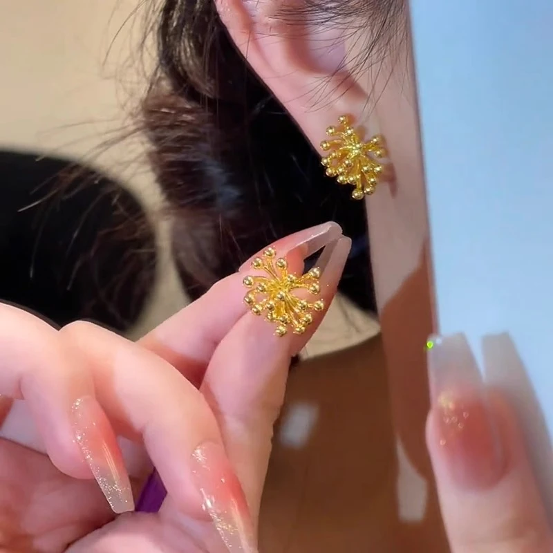 铜合金耳饰轻奢高级感烟花耳钉小众设计气质复古金属风花蕊耳饰