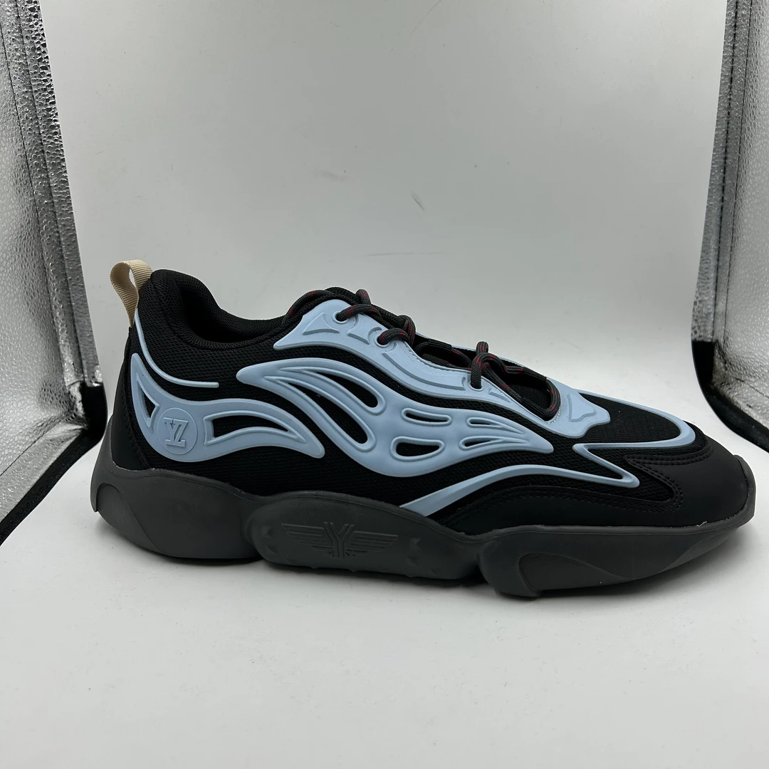 A214休闲百搭板鞋45码