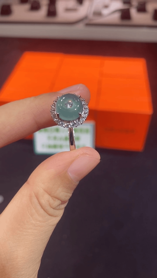 【闪购商品】翡翠戒指未镶嵌多样性发货 不含链