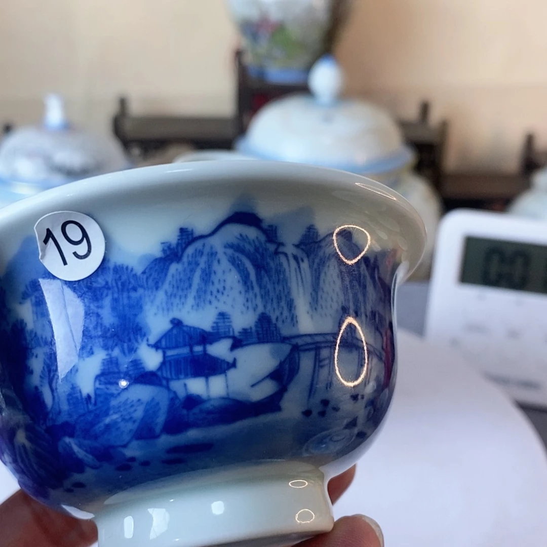 【闪购商品】D****嘚山水压手