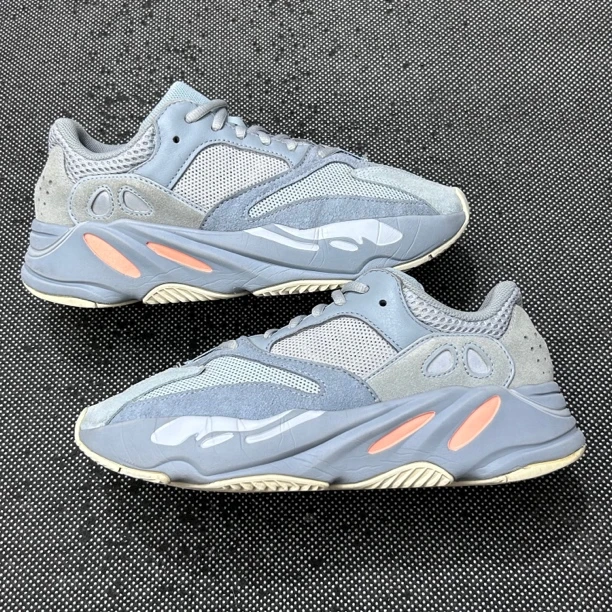 yeezy700 惯性/40.5码/二手/无盒/内衬破损/复古休闲鞋/市价3199