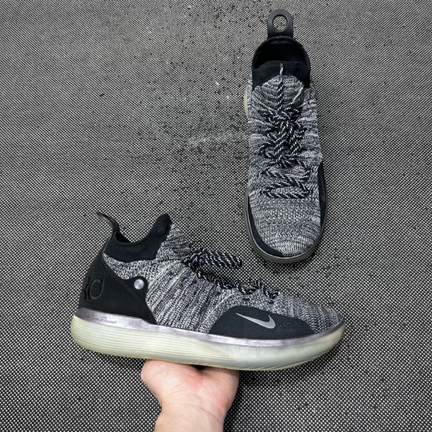 杜兰特 kd11 黑白 奥利奥/45码/二手/无盒/复古篮球鞋/市价1999