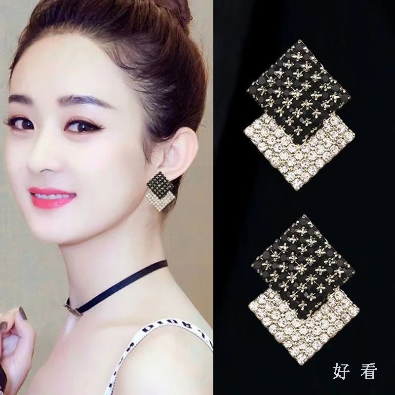 铜合金无非金属耳饰 小香风耳环女简约网红耳钉冷淡风高级感耳饰