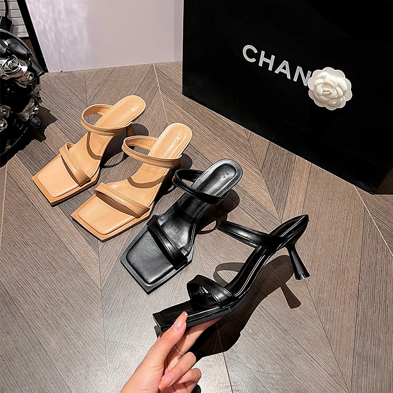 仙女风时尚高跟凉拖鞋女2024夏季新款气质中细跟方头露趾外穿凉鞋