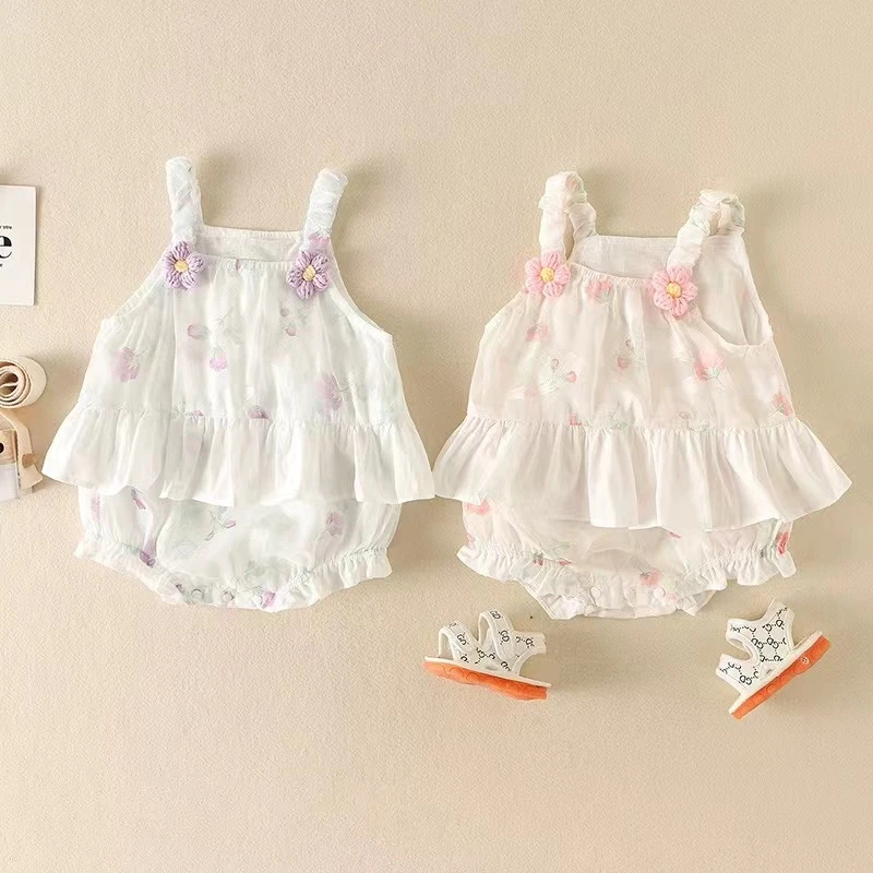 吊带拼裙摆包屁衣