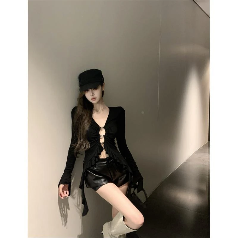 少女~性感辣妹镂空V领长袖T恤女装秋季褶皱修身收腰显瘦上衣