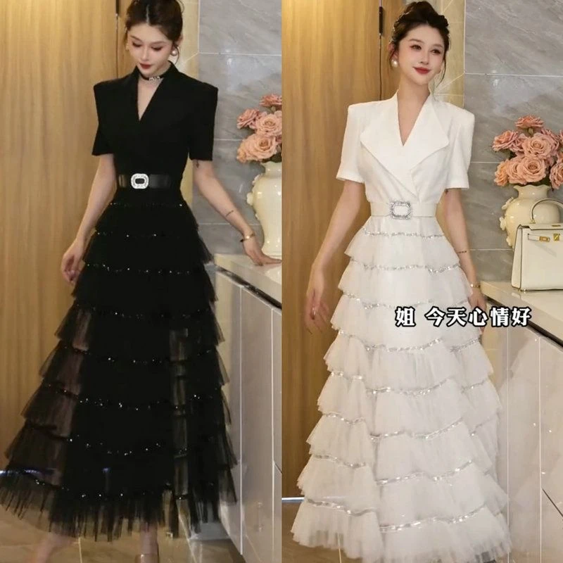 气质时尚法式一片式女装连衣裙轻奢夏季小众收腰赫本风百搭连衣裙