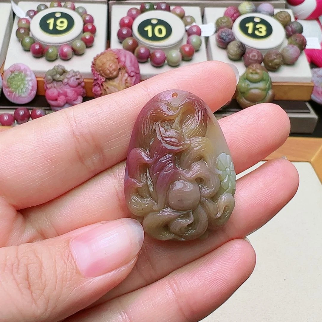 石英质玉定制未镶嵌梧***?盐源
