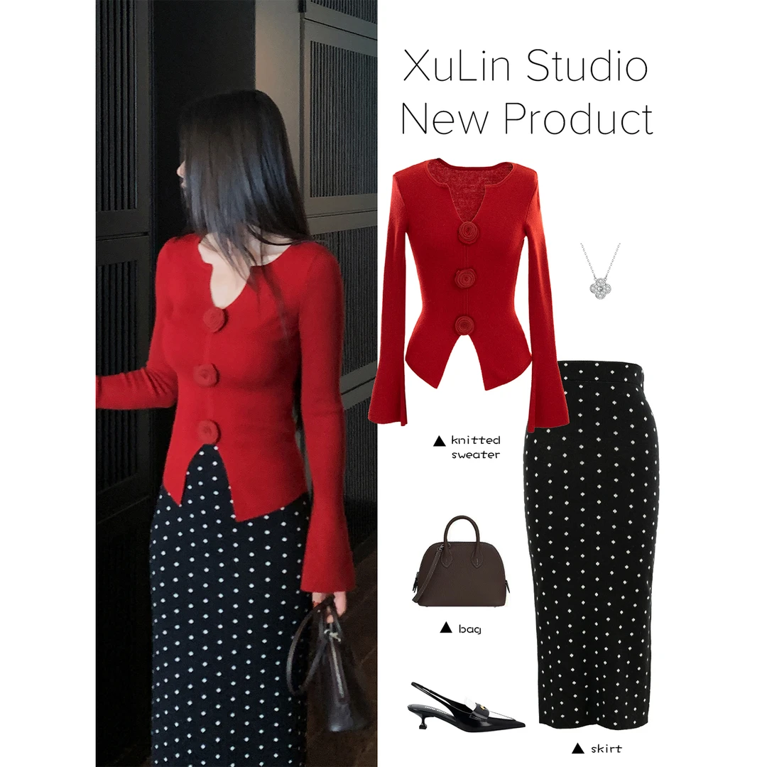 MINI STUDIO徐琳「玫瑰故事」红色V领立体花朵针织衫x240547