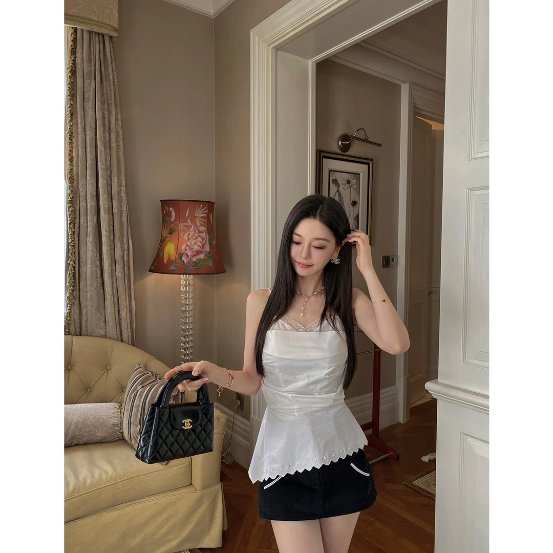 MINI STUDIO徐琳「白色布拉格」不对称刺绣折角蕾丝吊带x240393