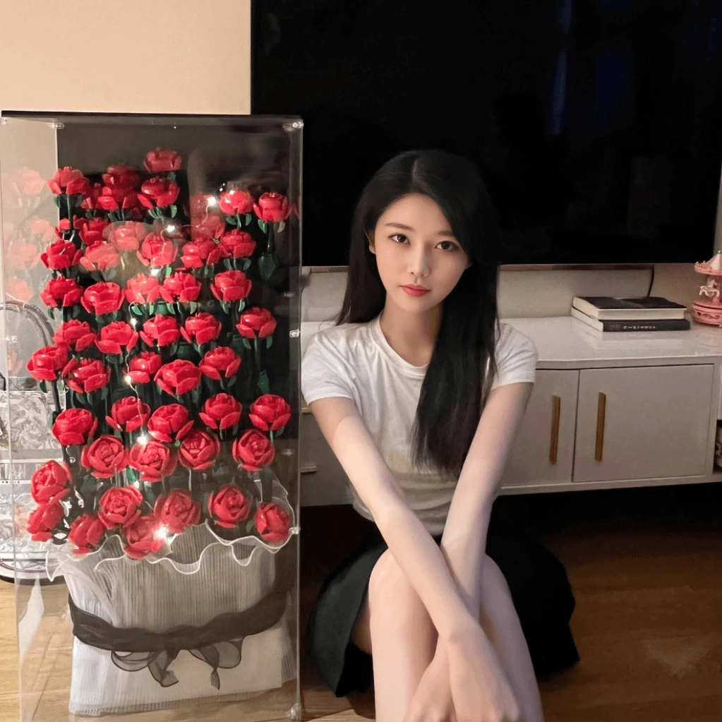 玫瑰永生花积木玩具礼盒拼装花束女孩高难度七夕情人节送女友礼物