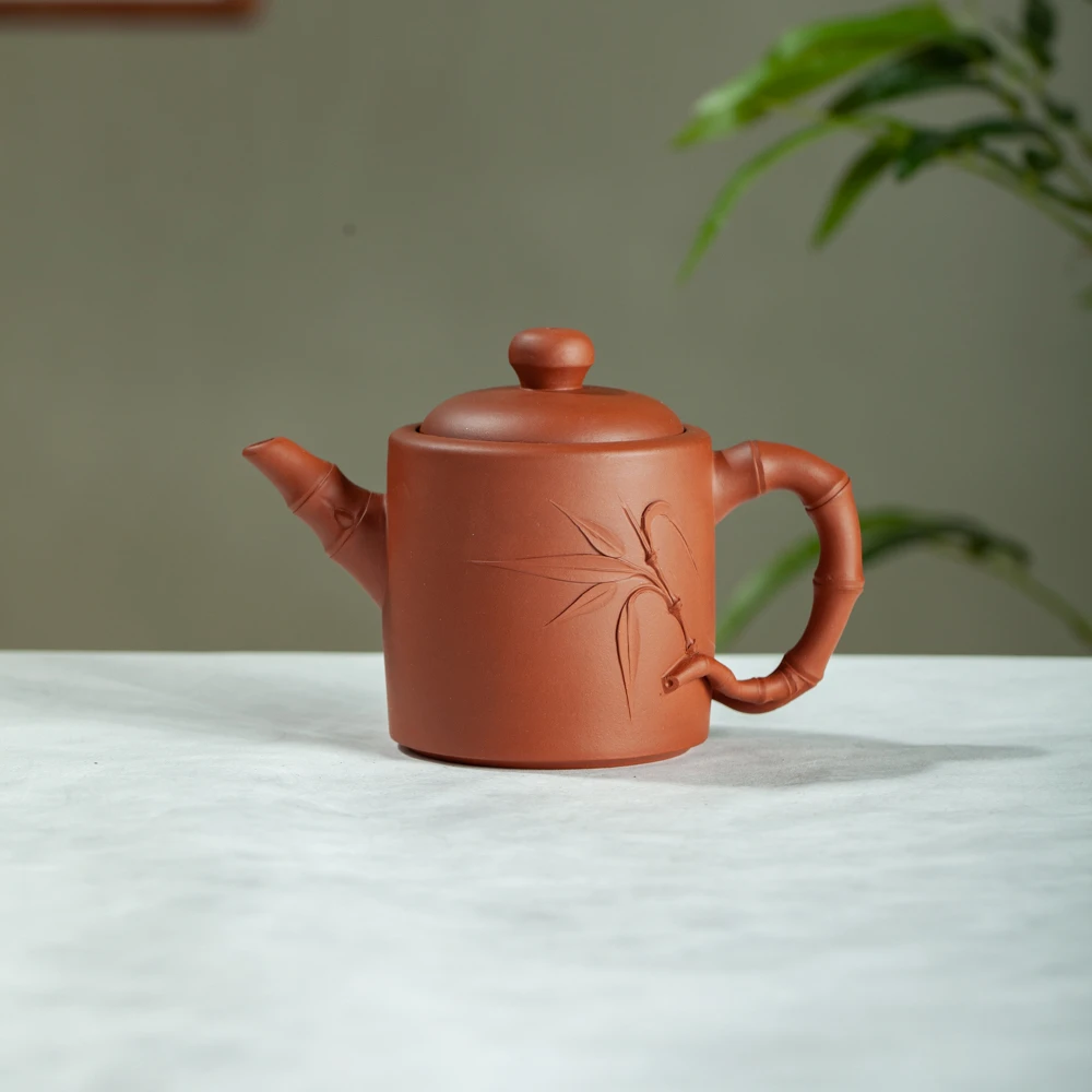 官窑紫砂一厂80年代白标期-红直筒竹壶 220 cc