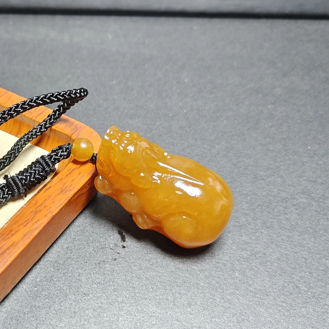 [停业清货]且末深糖料貔貅吊坠-201-多样性发一