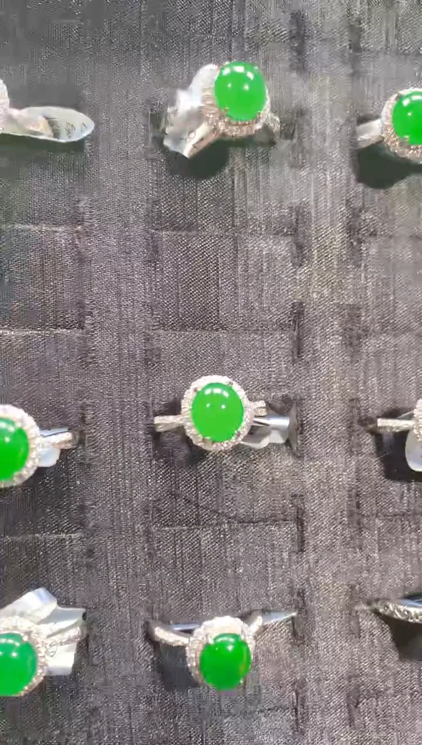 【闪购商品】定制翡翠合金69定制翡翠-多样性发货 {发其 一}