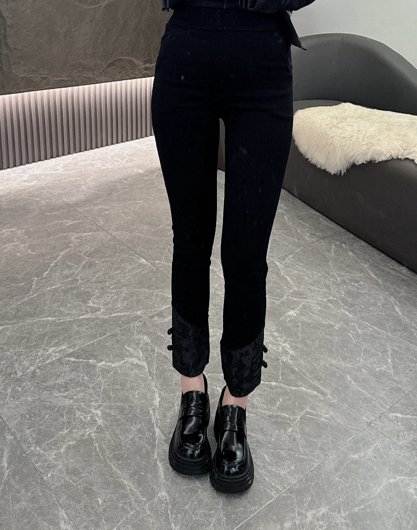 【菲凡】2025春季新款黑色中式提花盘扣烟管裤