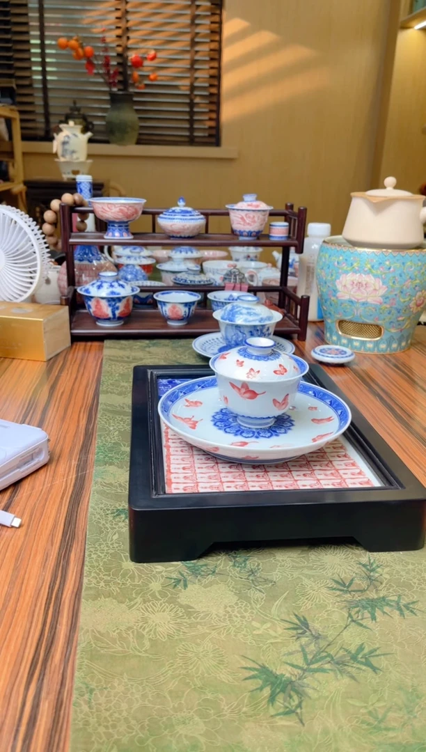 【闪购商品】詺兮 蝴蝶壶承一个