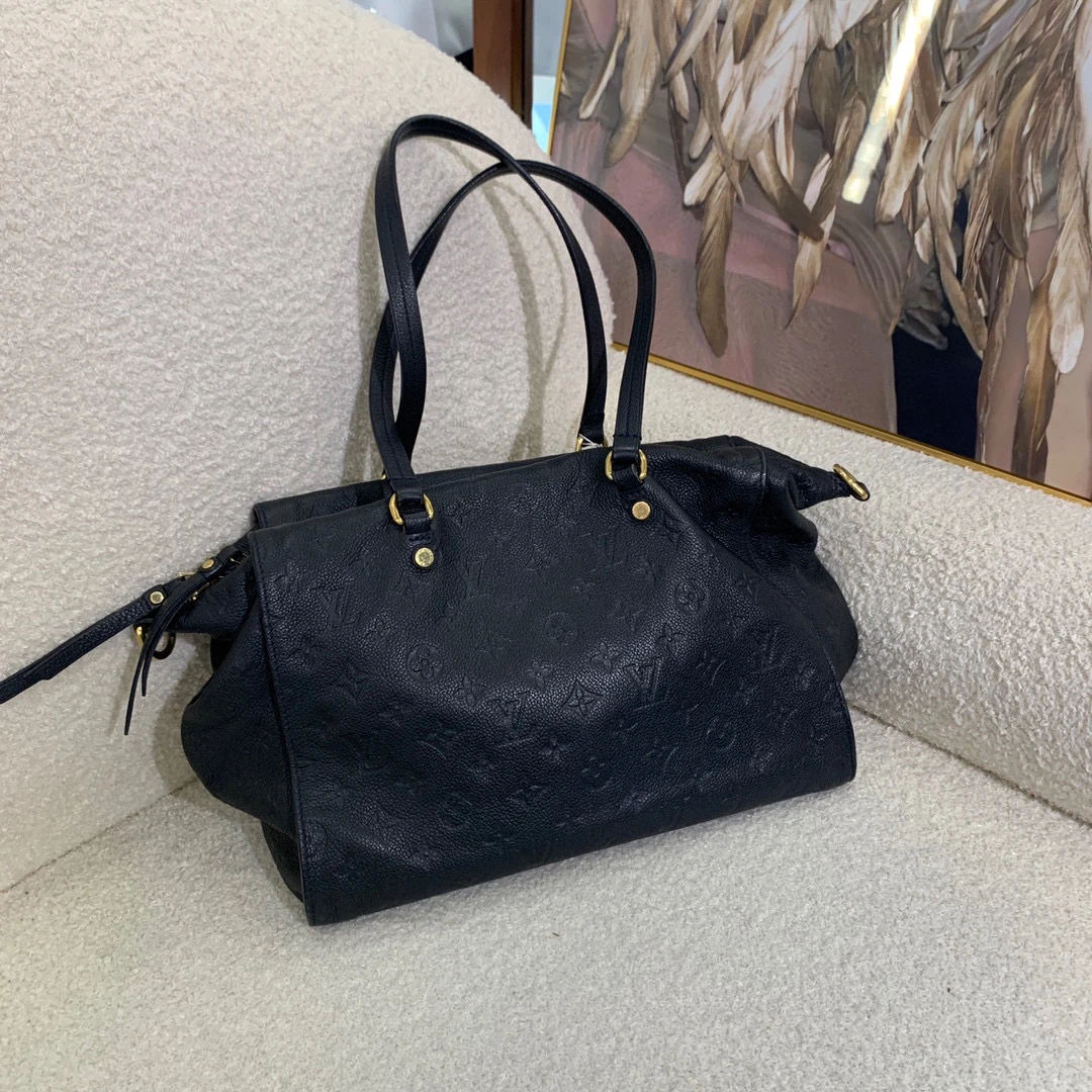 95新 LouisVuitton/路易威登 lv老花压纹托特单肩708