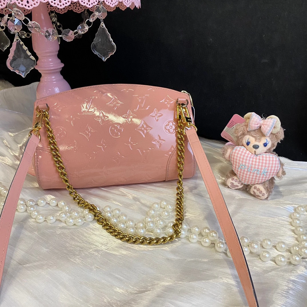 95新 LouisVuitton/路易威登 lv粉色漆皮手提斜挎包