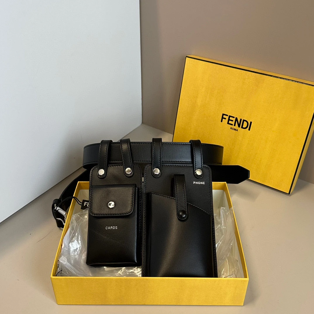 95新 FENDI/芬迪 fendi三合一腰带包