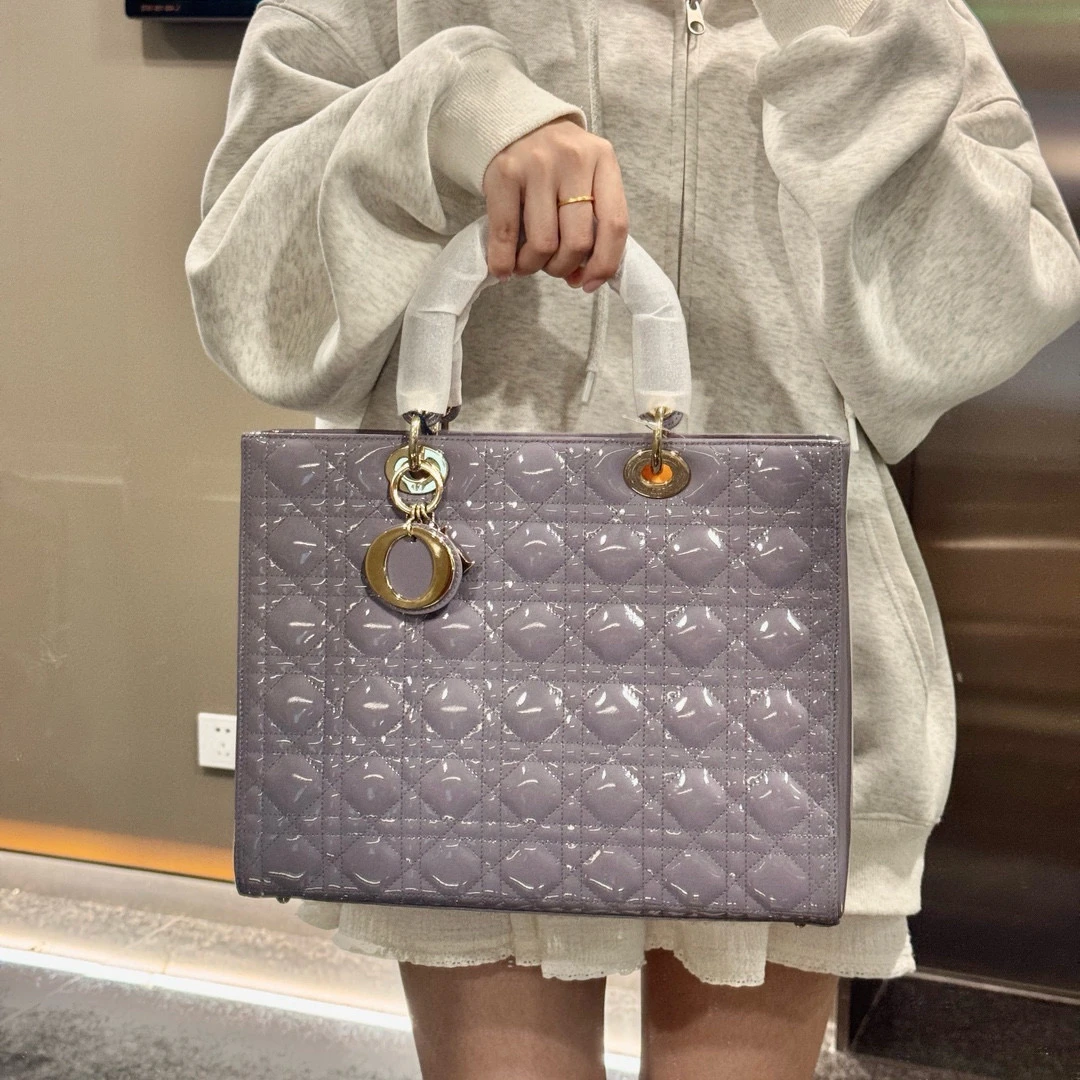 95新 DIOR/迪奥 dior淡紫色漆皮七格戴妃