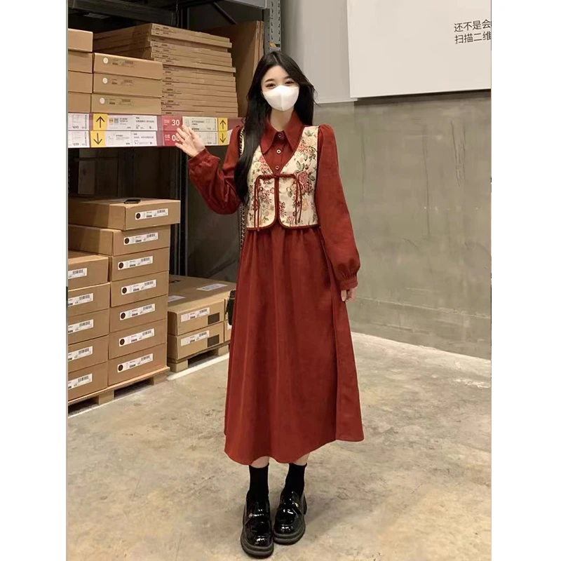 大码秋冬新中式盘扣国风马甲两件套连衣裙胖mm复古收腰显瘦套装裙