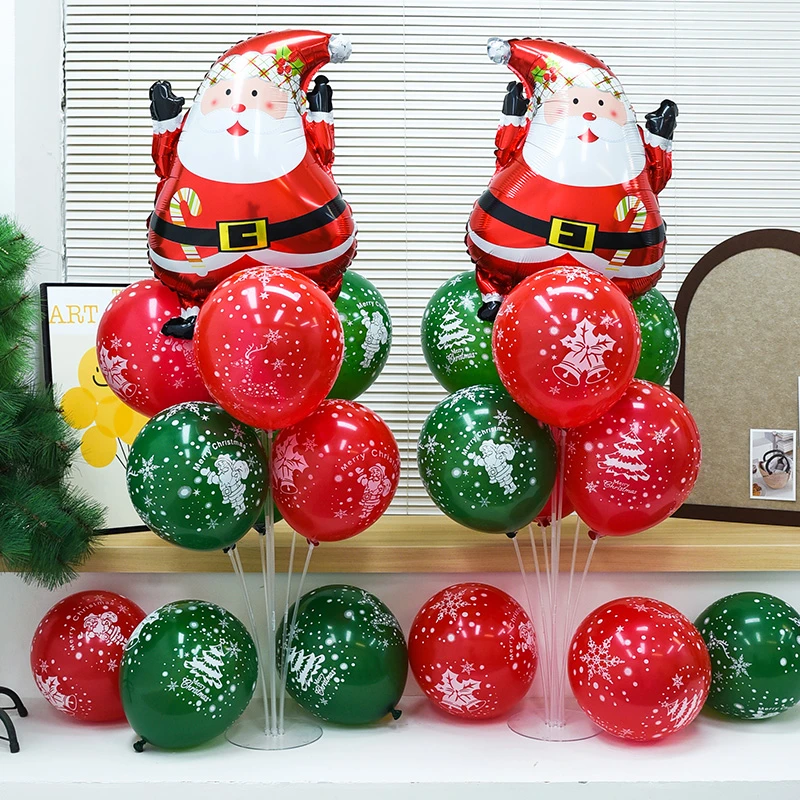 圣诞节装饰气球批发平安夜印花学校幼儿园商场酒吧店铺场景布置