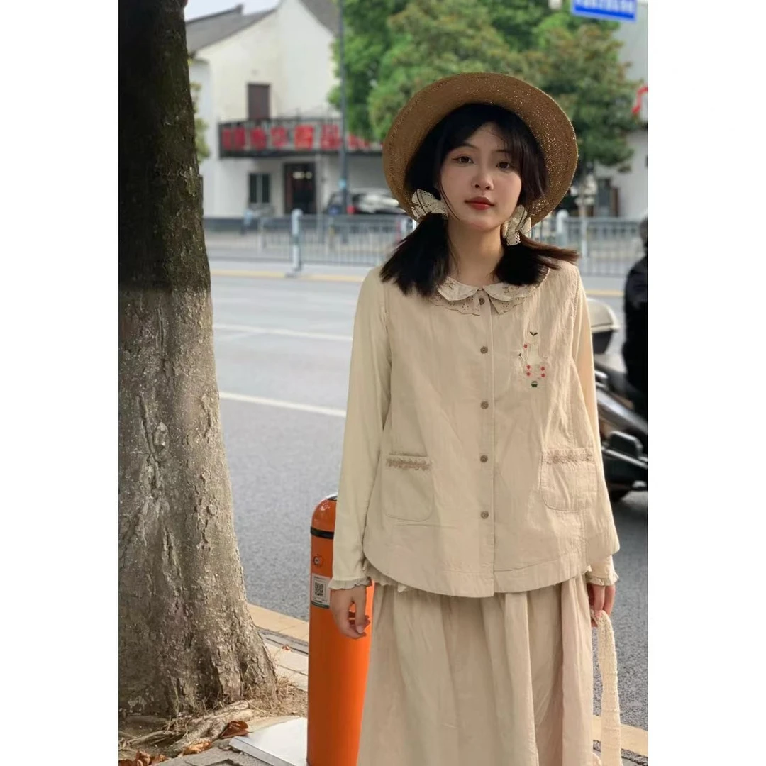 园园家秋季新款日森系文艺刺绣马夹套装